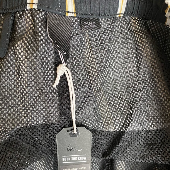 NWT Imperial Motion Tub Seeker Volley Navy Stripe Elastic Waist Shorts - Picture 7 of 10